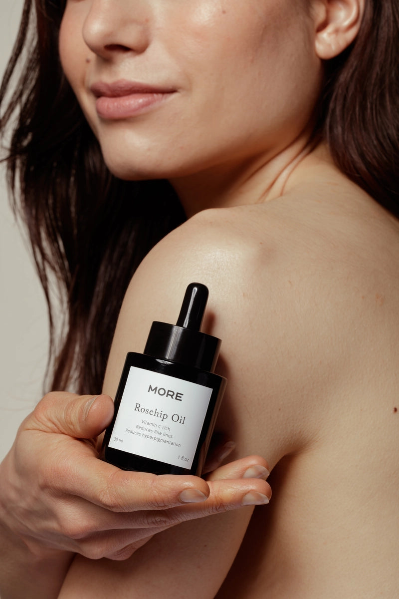 Rozenbottel Olie | 100% Biologisch & Koudgeperst